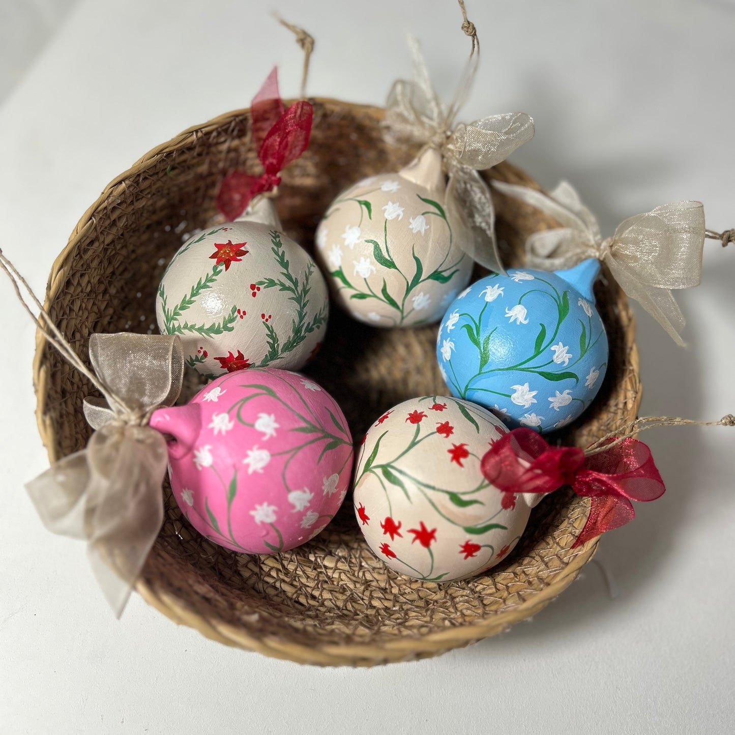 Bola de Navidad pintada a mano
